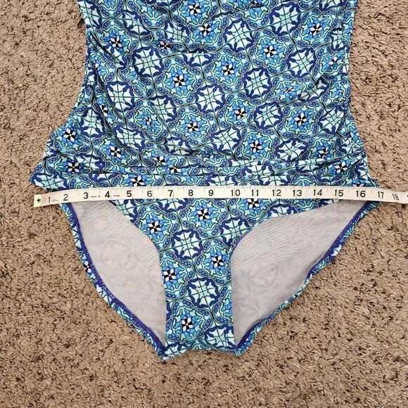 Spanx Love Your Assets Medallion Geo Turquoise Slimming One Piece Swimsuit L - Picture 4 of 12